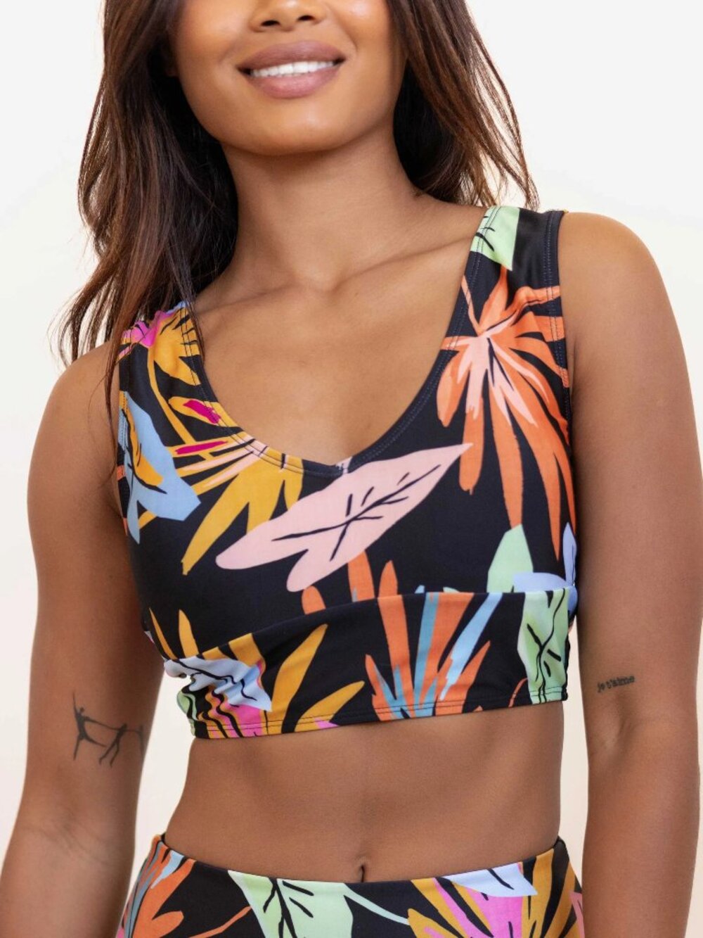 Nani Swimwear Women's Zola Twist Crop Bikini Top Size L NEW